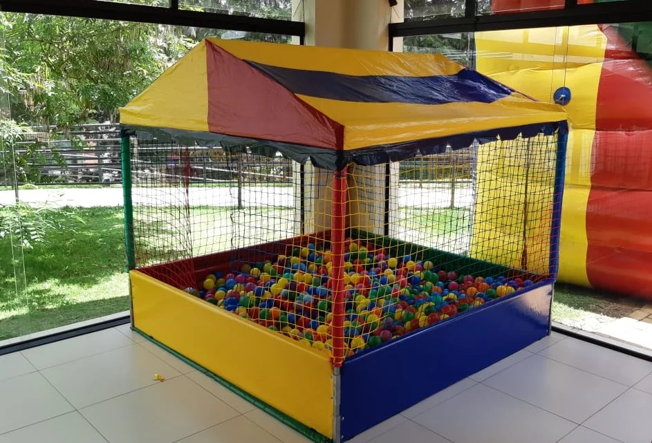 piscina de bolinhas