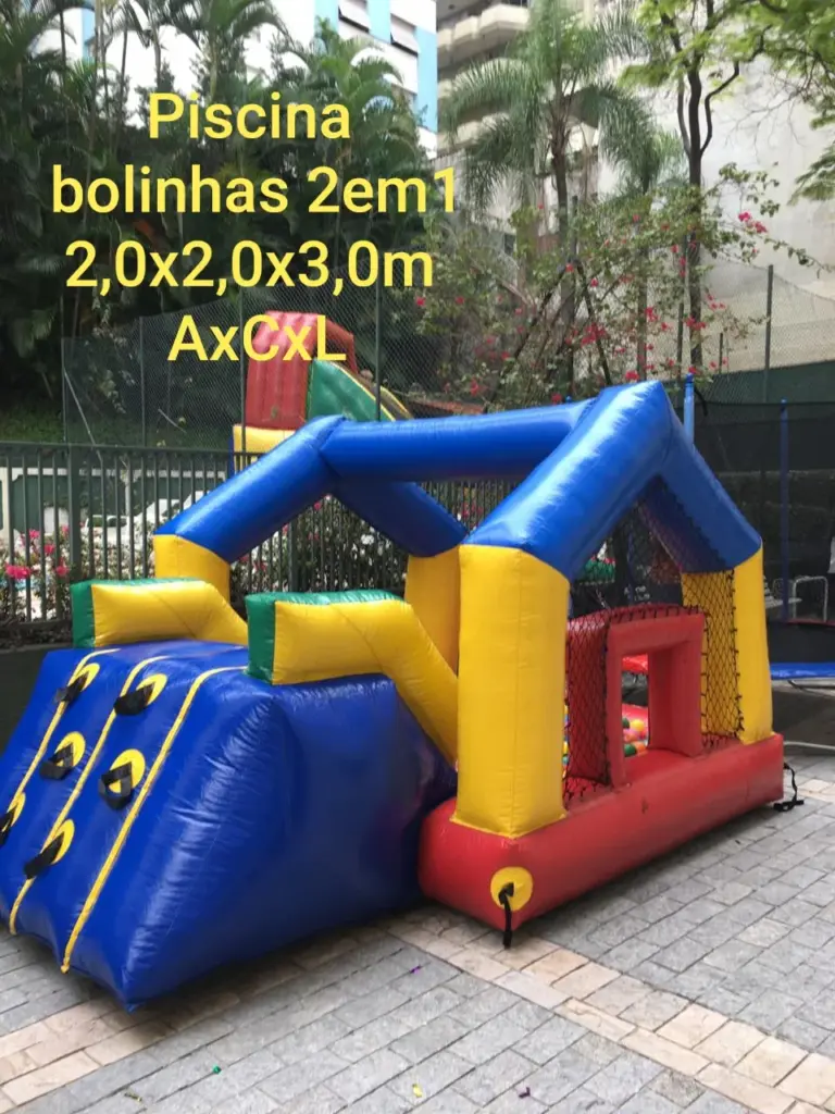 PISCINA DE BOLINHAS